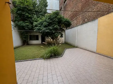 VENTA CASA 4 AMB.VALENTIN ALSINA