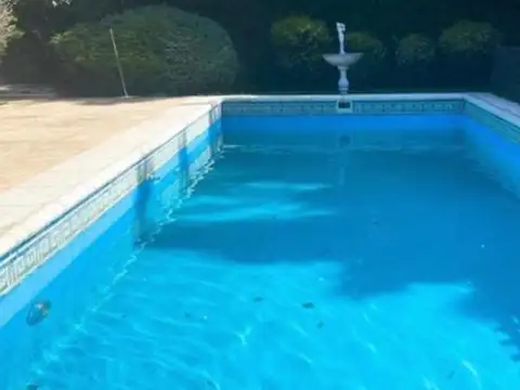 4 / 5 amb., amplio pque y piscina en lo mejor del GROSELLAR