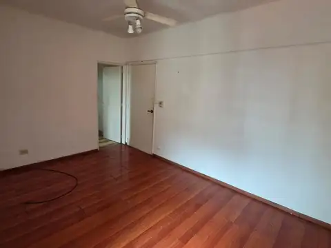 Departamento en Venta en Monserrat, USD 50.000