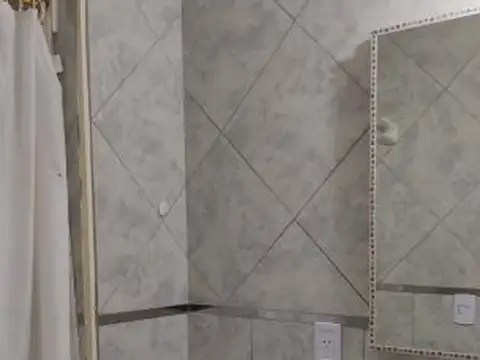 Av Corrientes 700 , Piso No definido