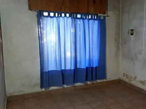 VENTA DE 3 CASAS EN LOS CARDALES CON JARDIN