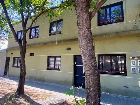 VENTA EN BLOK DE 4 DEPARTAMENTOS DE 8 AMB AL FRENTE