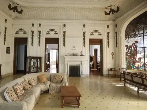 Casa en Venta 110 años