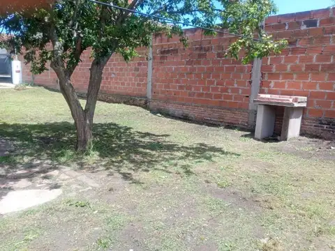 Casa en Alquiler Temporal con 1 cochera