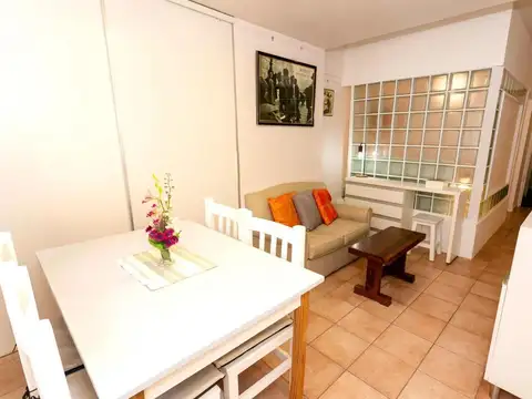 Virrey Del Pino 2400, Piso 1