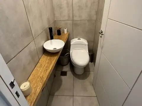 Departamento 4 ambientes con 2 baños