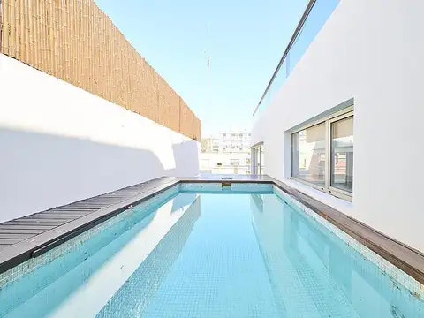 Penthouse. Recoleta. Cuatro ambientes. Terraza. Pileta. Cochera fija. Amenities. Duplex.