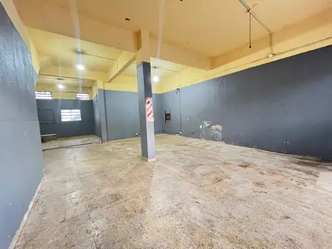 Local en Alquiler en Parque Avellaneda, $ 1.700.000
