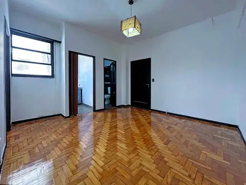 Departamento en Venta 49 años
