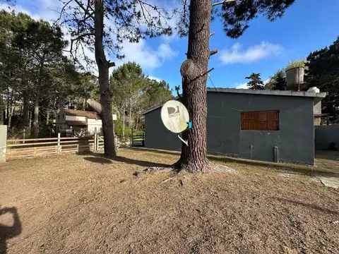 Casa 3 ambientes con 2 baños