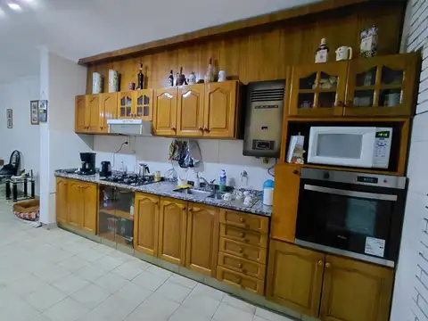 Casa en Venta en Luis Agote, USD 170.000