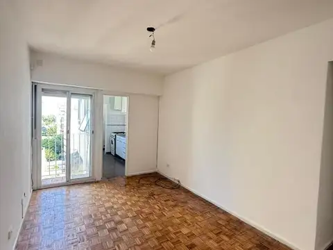 ALQUILER 2 AMBIENTES CON BALCÓN VILLA DEL PARQUE — ACEPTA MASCOTAS