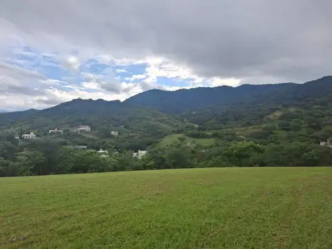 Terrenos en venta en Club de Campo Altos de San Lorenzo