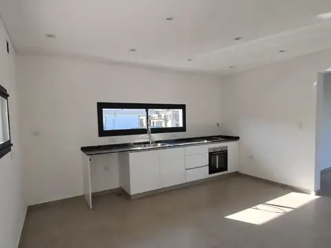 Casa en Venta en Pilar Del Este, USD 198.000