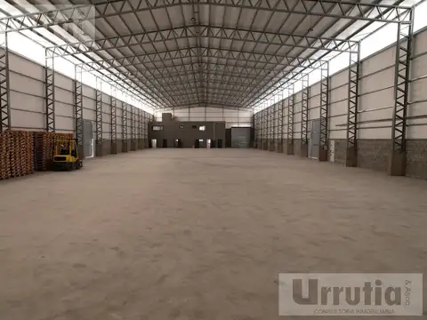 Galpon en Alquiler 90  mts Fondo