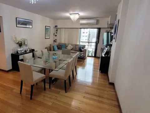 HERMOSO DEPARTAMENTO EN VENTA 4 AMB C DEP. COCHERA   