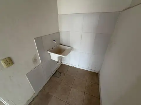 Depto Tipo Casa 2 ambientes con 1 baño