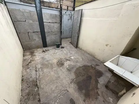 Depto Tipo Casa en Alquiler de 2 ambientes