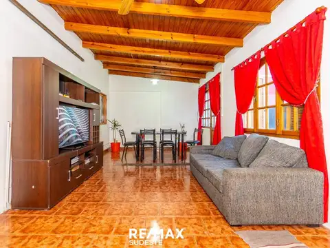 Depto Tipo Casa en Venta de 2 dormitorios