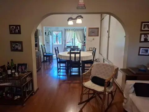 Casa en Venta en Adrogue, USD 160.000
