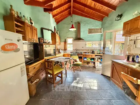 Casa en Venta con 1 cochera