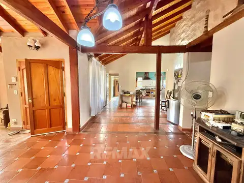 Casa 4 ambientes con 3 baños
