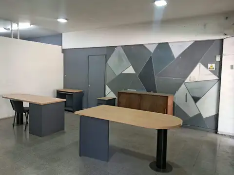 Alquiler de local comercial 80m2 cub- ciudad mza