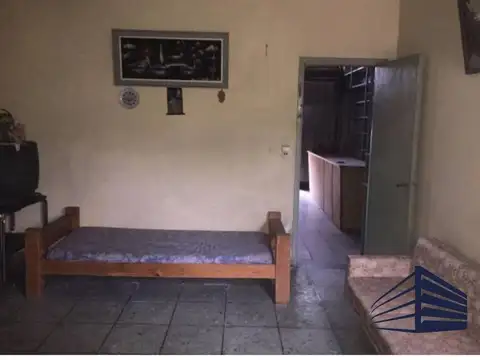 Galpon en Venta 36  mts Fondo