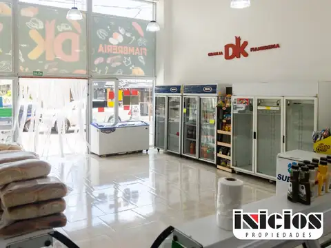 Local en Venta en San Bernardo Del Tuyu, USD 400.000