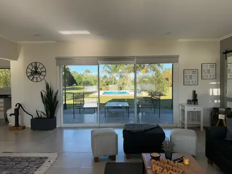 Casa Monoambiente con 3 baños