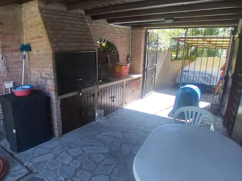 Calle 306 entre alamedas 206bis y 207, Villa Gesell.