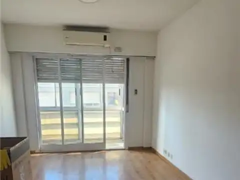 Departamento en Alquiler en Florida Mitre/Este, $ 550.000