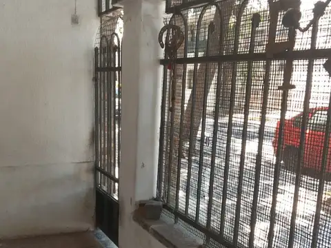 Casa en Alquiler en Floresta Norte, $ 1.200.000