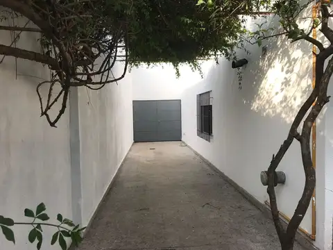 Casa en Alquiler en Villa Ballester, $ 1.380.000