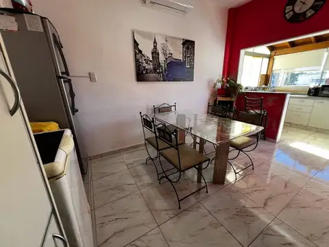 Depto Tipo Casa en Venta de 2 dormitorios