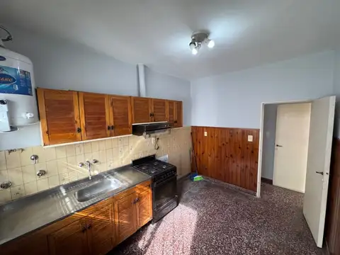 Depto Tipo Casa en Venta en Ramos Mejia Sur, USD 49.500