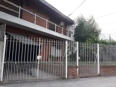 Pte D F Sarmiento 200