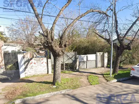 Terreno en venta en San Miguel frente al corredor de muñiz