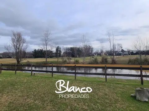 Casa en Venta en Estancias Del Pilar, USD 800.000