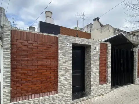Av. Directorio 7400
