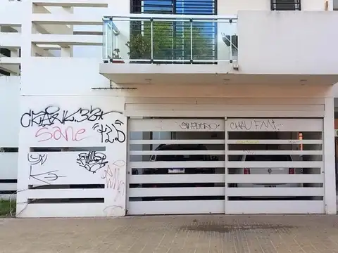 COCHERA EN VENTA EN LA PLATA