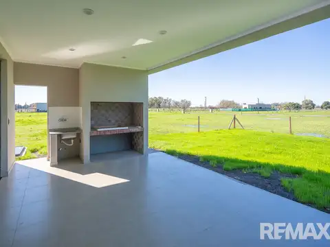 Venta casa 4 Amb a estrenar B° Nortes del Pilar.