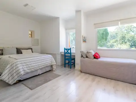 Venta Casa en La Martona Cuatro Ambientes