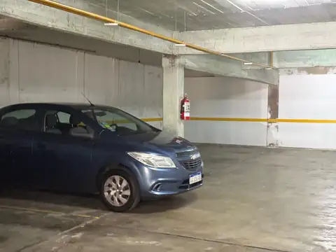 Cochera en Alquiler con acceso Horizontal