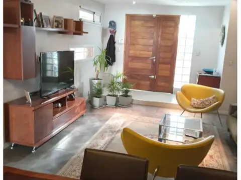 Casa en Venta en Banfield, USD 220.000