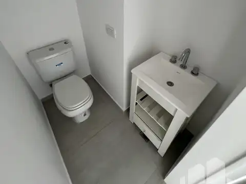 Depto Tipo Casa en Venta con 1 cocheras