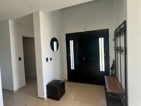 Casa en Alquiler de 5 dormitorios