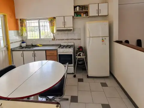 Depto Tipo Casa en Venta en Floresta, USD 210.000