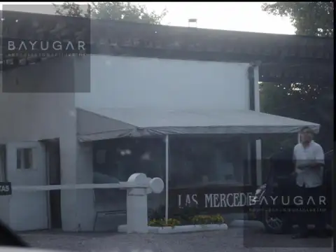 Venta - Departamento con terraza en Las Mercedes - Pilar