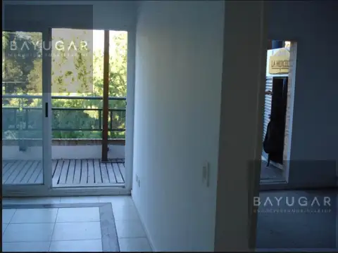 Venta - Departamento con terraza en Las Mercedes - Pilar